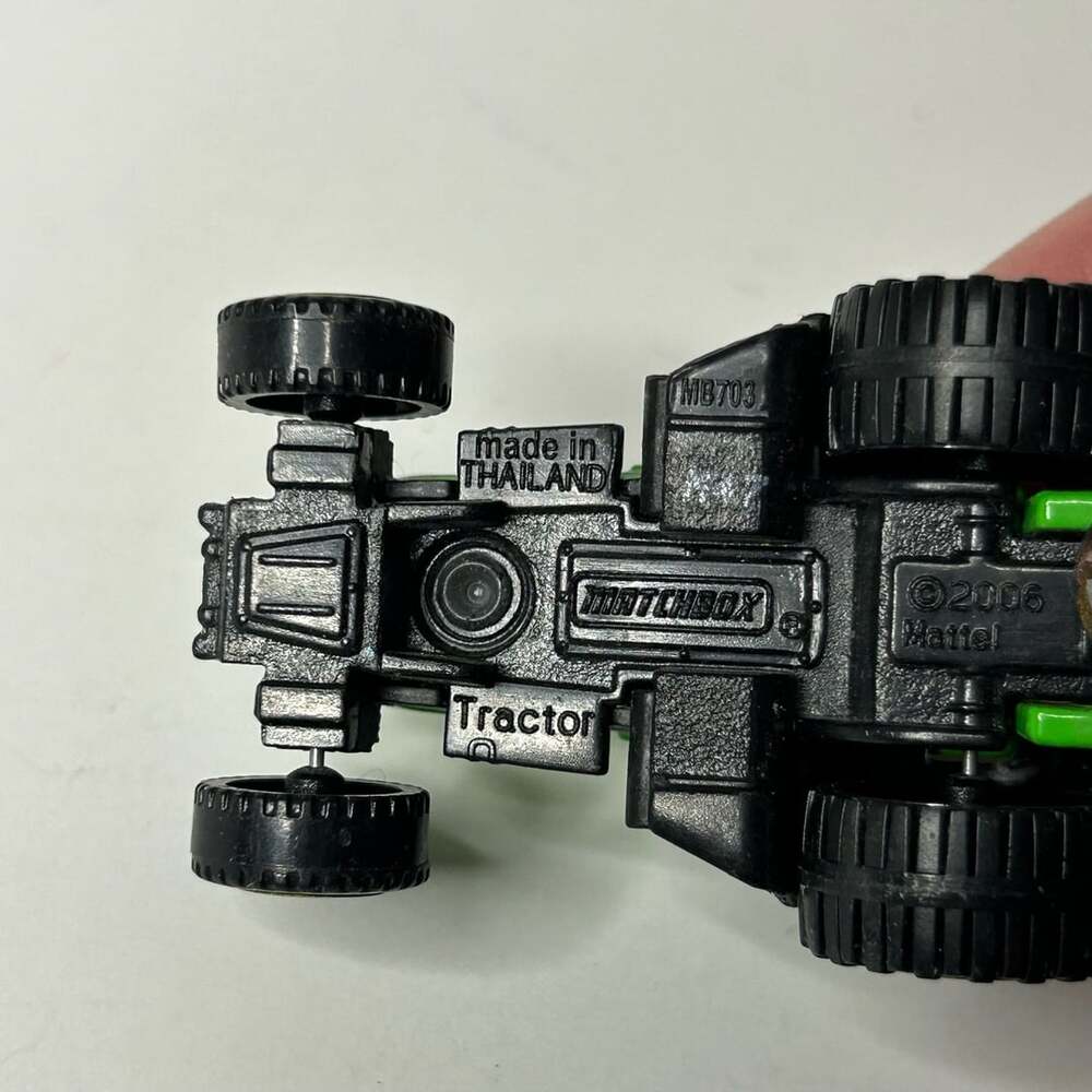 Matchbox Tractor King Farm Fresh Green Diecast Toy Vehicle - Picture 7 of 7